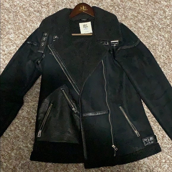 Vero Moda Black Jacket - Picture 3 of 3